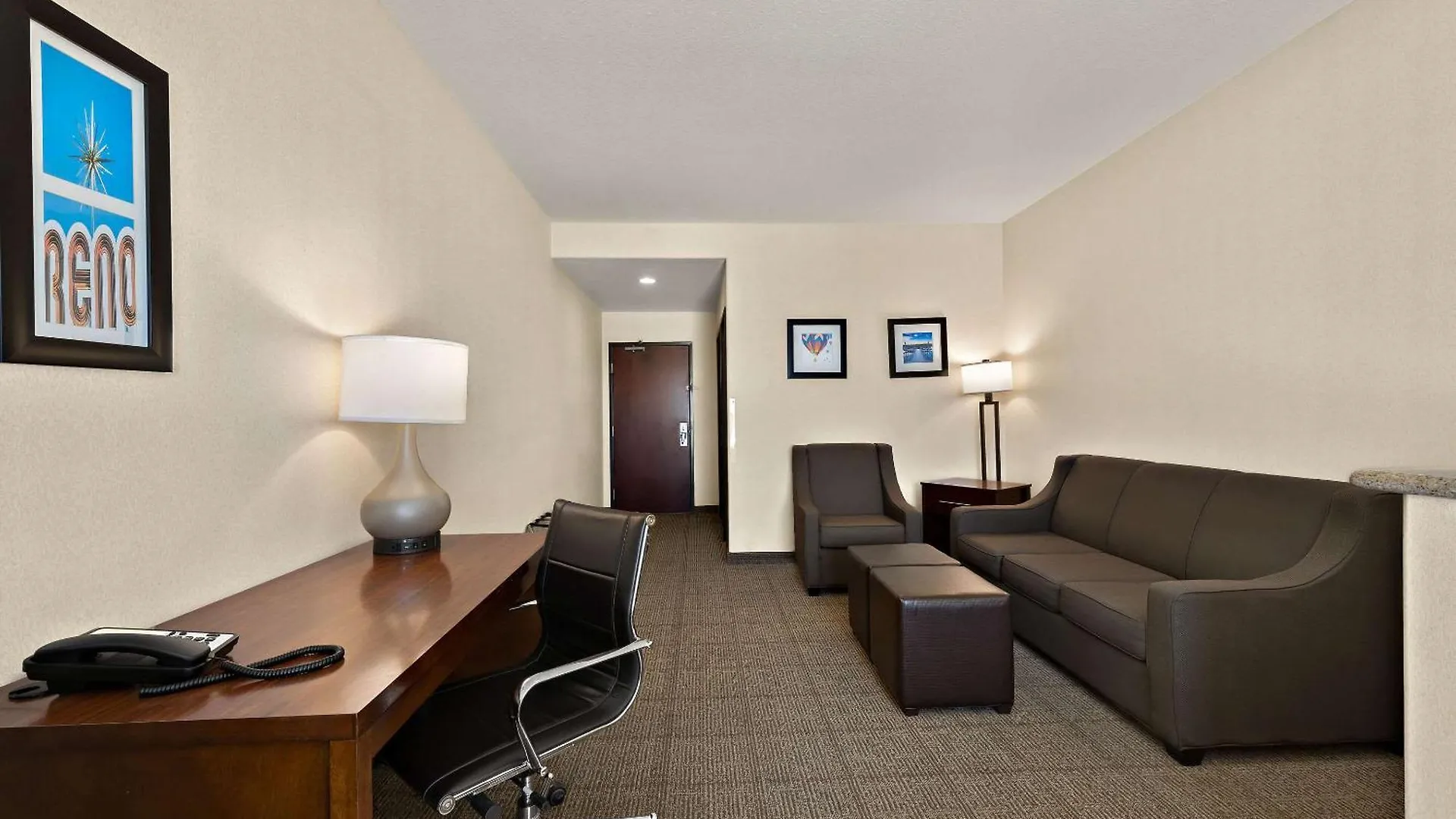 Comfort Inn & Suites Airport Convention Center Reno Hotel