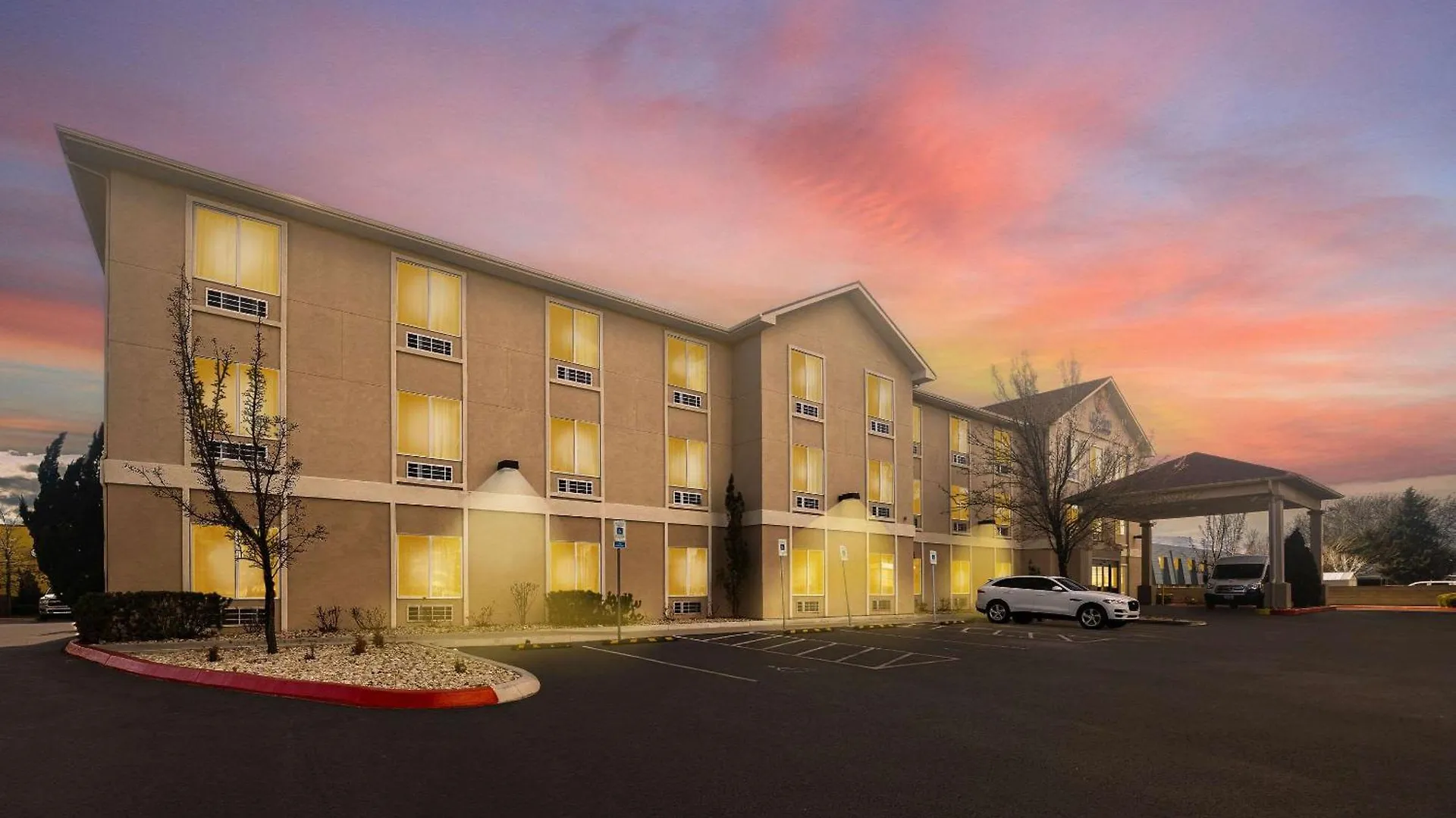 Hotel Comfort Inn & Suites Airport Convention Center Reno